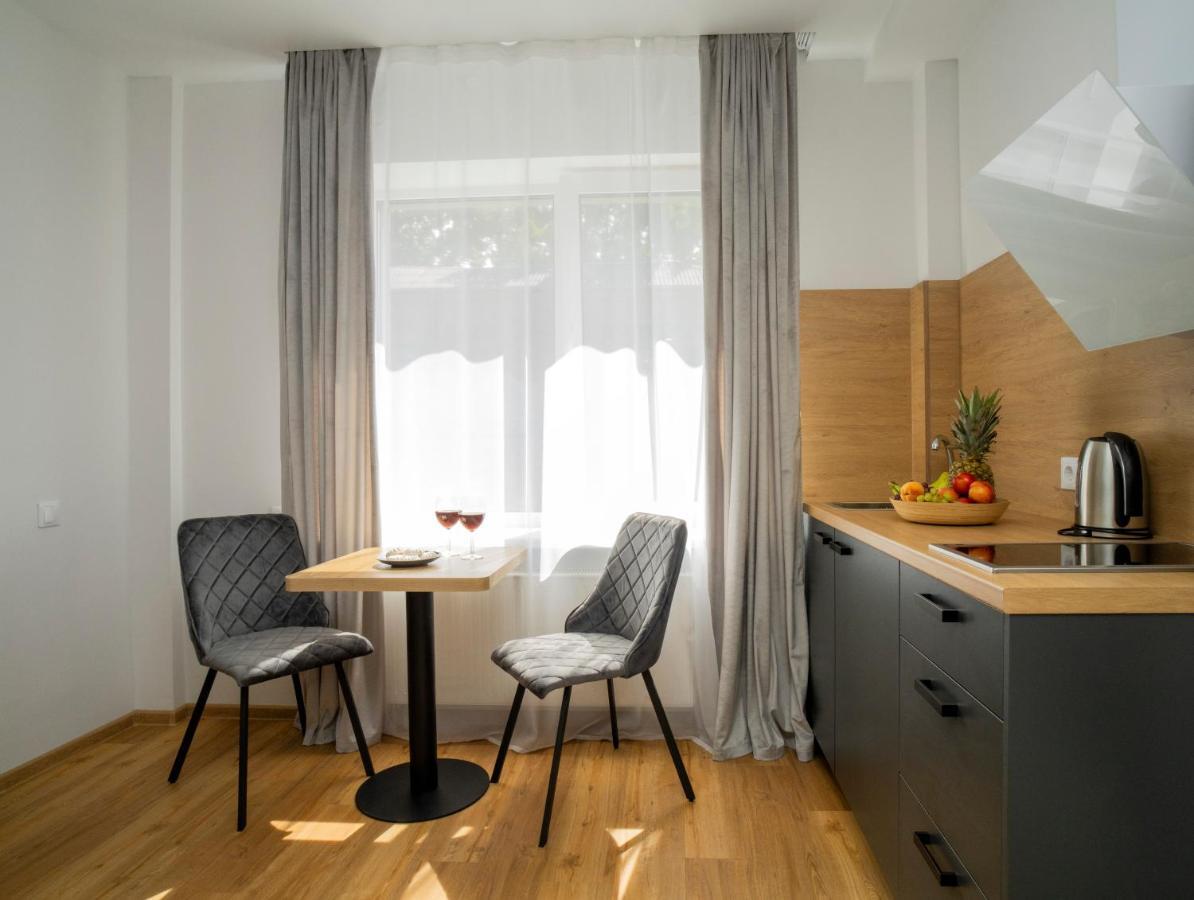 קובנה Fort63 Apartments מראה חיצוני תמונה