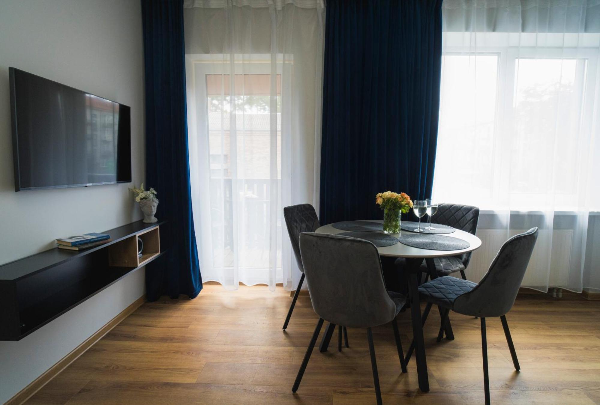 קובנה Fort63 Apartments חדר תמונה