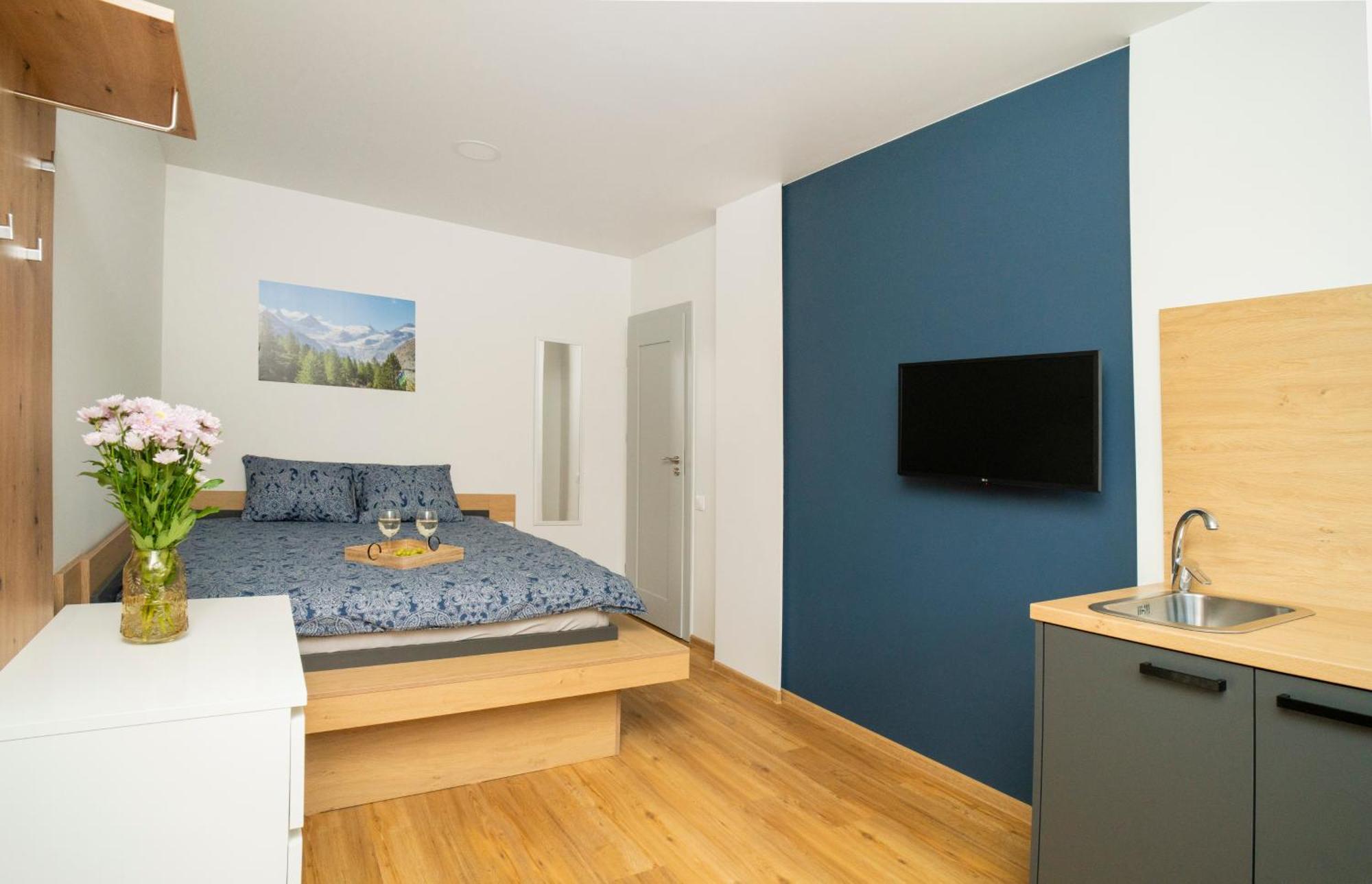 קובנה Fort63 Apartments חדר תמונה